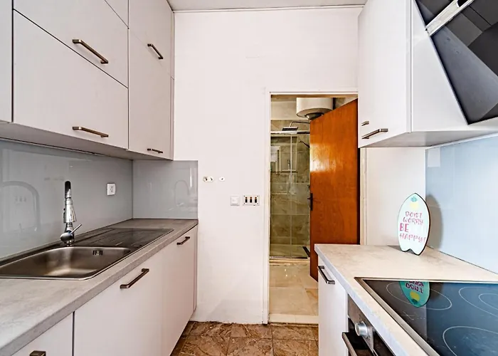 Waterfront House Arnet By Guide