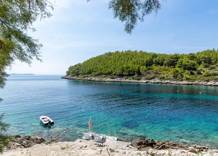 Waterfront House Arnet By Guide Villa *