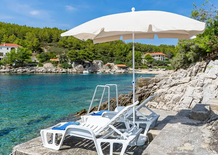 Waterfront House Arnet By Guide