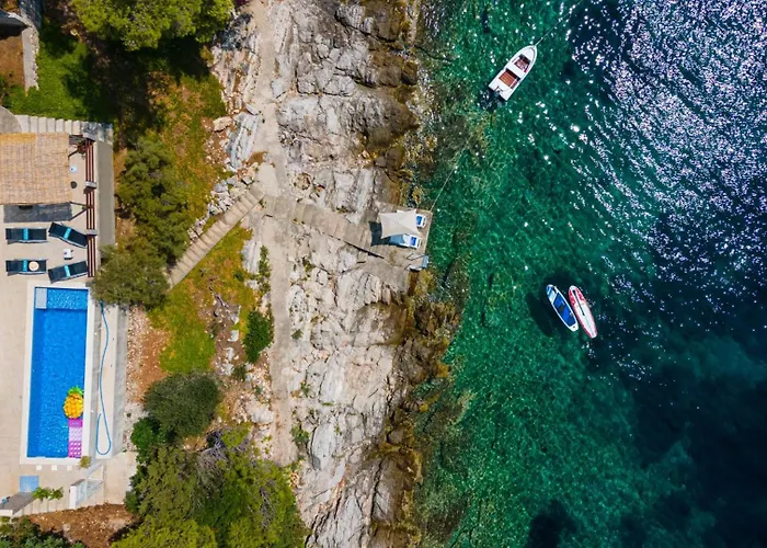 Waterfront House Arnet By Guide Blato (Korcula)